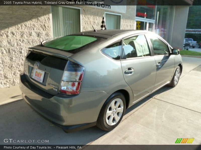Tideland Gray Green Pearl / Ivory/Brown 2005 Toyota Prius Hybrid