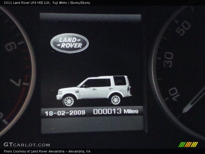 Fuji White / Ebony/Ebony 2011 Land Rover LR4 HSE LUX