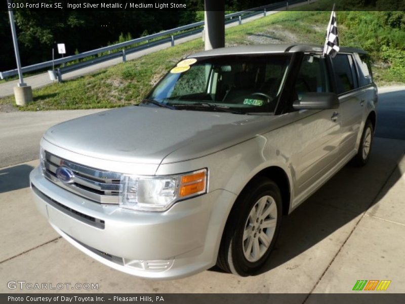 Ingot Silver Metallic / Medium Light Stone 2010 Ford Flex SE