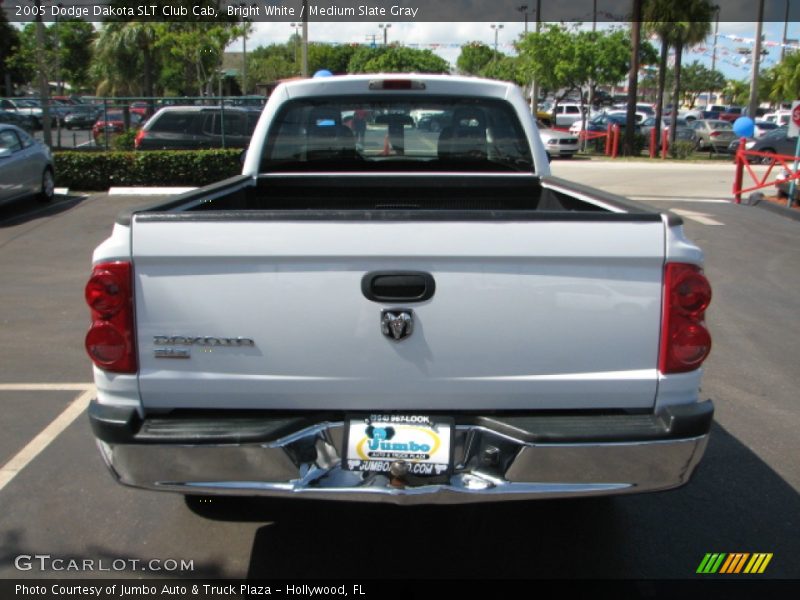 Bright White / Medium Slate Gray 2005 Dodge Dakota SLT Club Cab