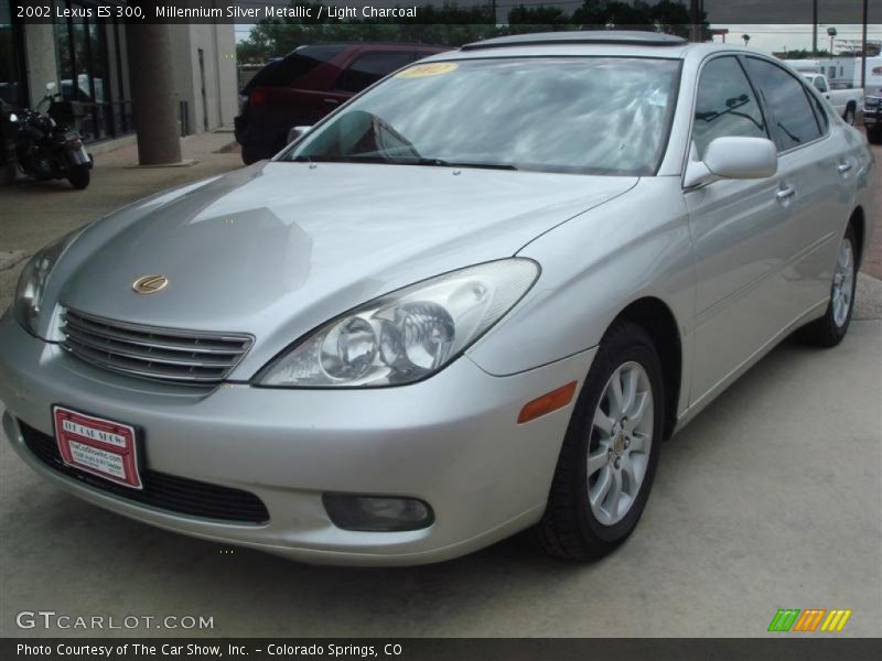 Millennium Silver Metallic / Light Charcoal 2002 Lexus ES 300