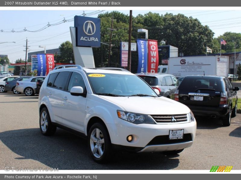Diamond White Pearl / Black 2007 Mitsubishi Outlander XLS 4WD