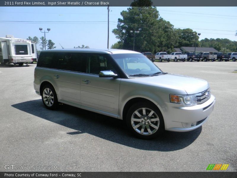 Ingot Silver Metallic / Charcoal Black 2011 Ford Flex Limited