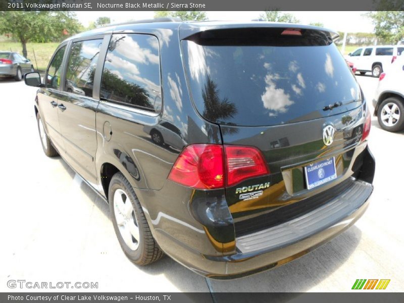 Nocturne Black Metallic / Sierra Stone 2011 Volkswagen Routan SE