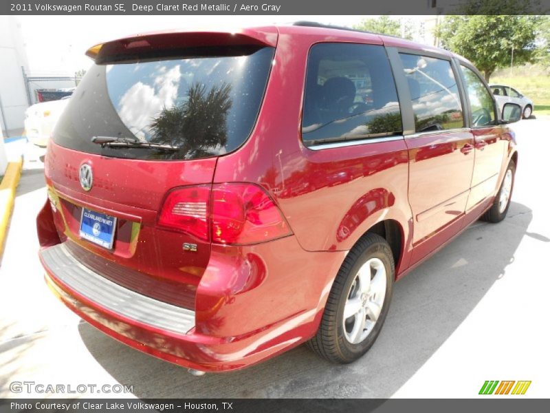 Deep Claret Red Metallic / Aero Gray 2011 Volkswagen Routan SE