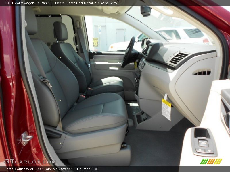 Deep Claret Red Metallic / Aero Gray 2011 Volkswagen Routan SE