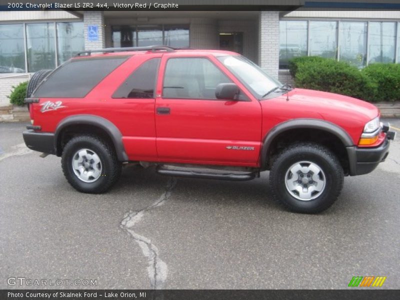 Victory Red / Graphite 2002 Chevrolet Blazer LS ZR2 4x4