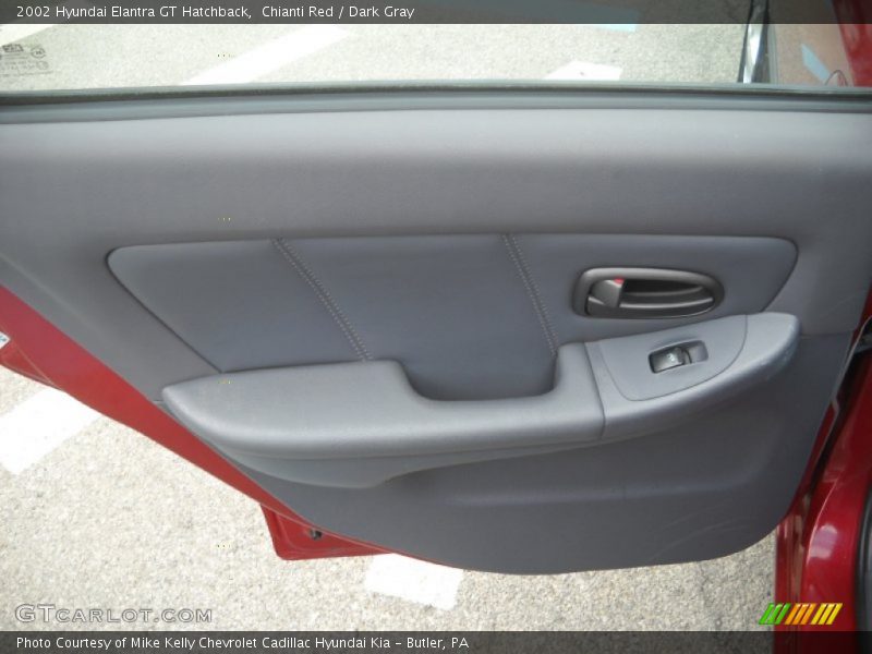Chianti Red / Dark Gray 2002 Hyundai Elantra GT Hatchback