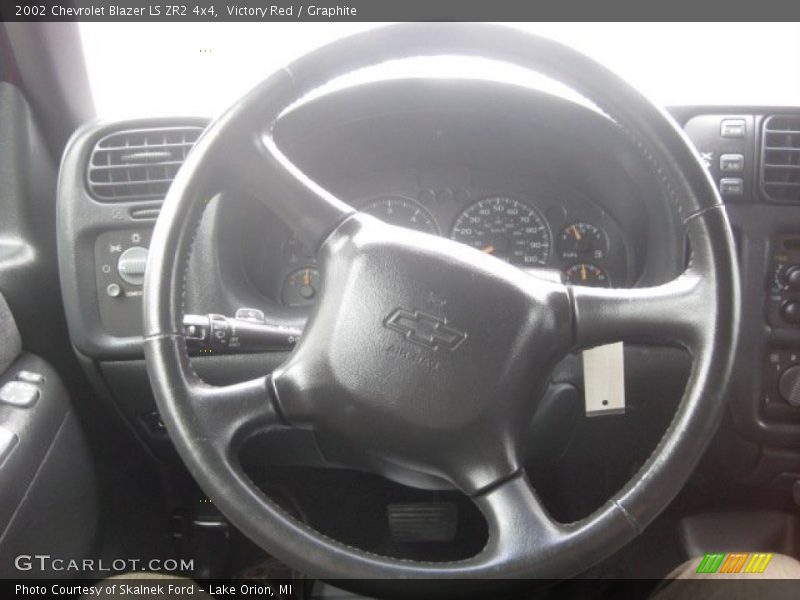 Victory Red / Graphite 2002 Chevrolet Blazer LS ZR2 4x4