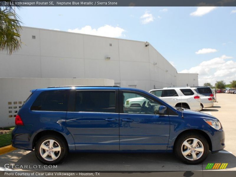 Neptune Blue Metallic / Sierra Stone 2011 Volkswagen Routan SE