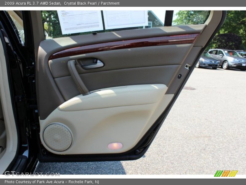 Door Panel of 2009 RL 3.7 AWD Sedan
