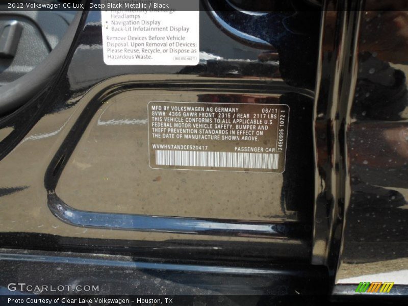 Deep Black Metallic / Black 2012 Volkswagen CC Lux