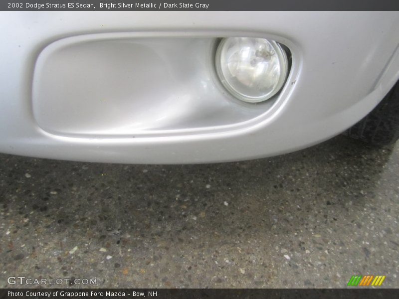 Bright Silver Metallic / Dark Slate Gray 2002 Dodge Stratus ES Sedan