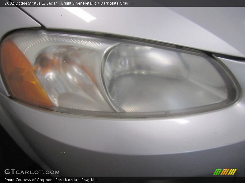 Bright Silver Metallic / Dark Slate Gray 2002 Dodge Stratus ES Sedan