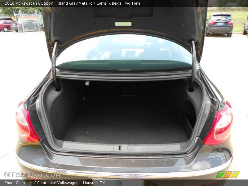 Island Grey Metallic / Cornsilk Beige Two Tone 2010 Volkswagen CC Sport