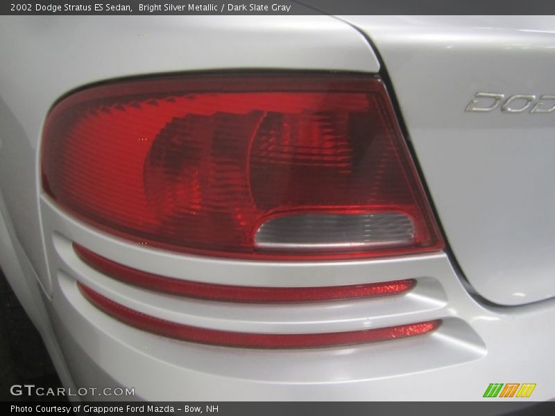 Bright Silver Metallic / Dark Slate Gray 2002 Dodge Stratus ES Sedan
