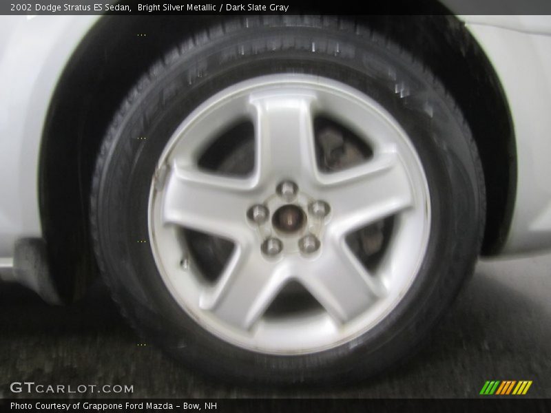 Bright Silver Metallic / Dark Slate Gray 2002 Dodge Stratus ES Sedan