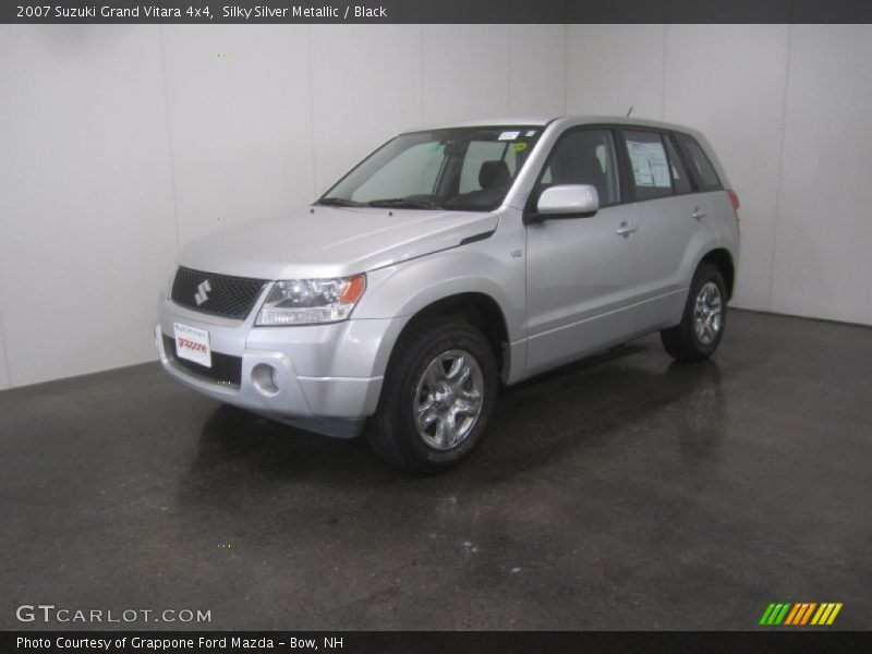 Silky Silver Metallic / Black 2007 Suzuki Grand Vitara 4x4