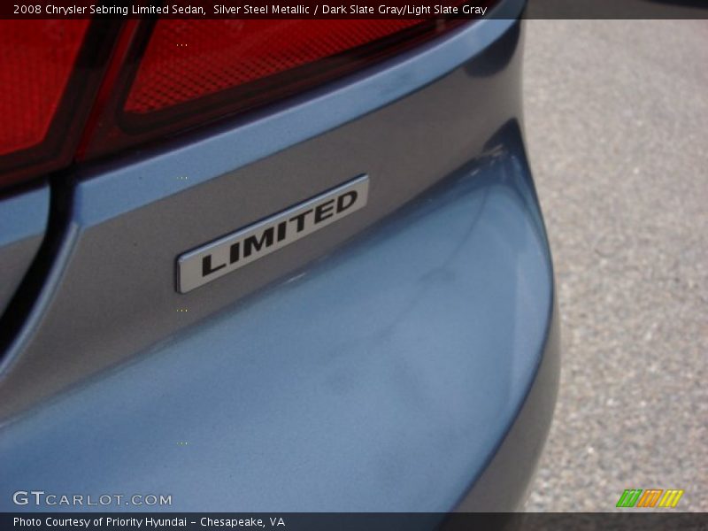  2008 Sebring Limited Sedan Logo