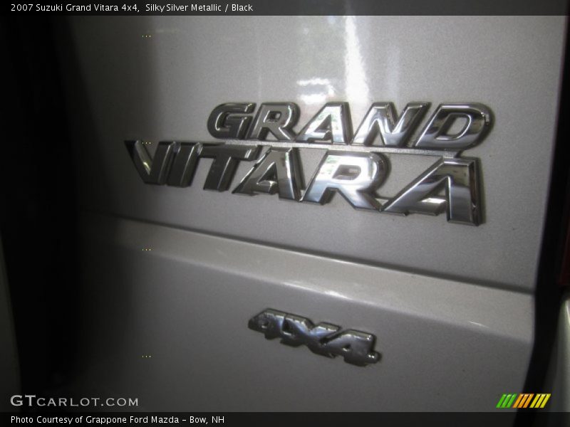 Silky Silver Metallic / Black 2007 Suzuki Grand Vitara 4x4