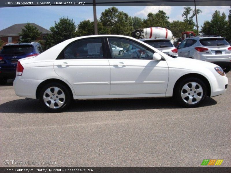 Clear White / Gray 2009 Kia Spectra EX Sedan