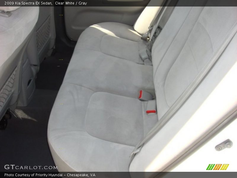 Clear White / Gray 2009 Kia Spectra EX Sedan