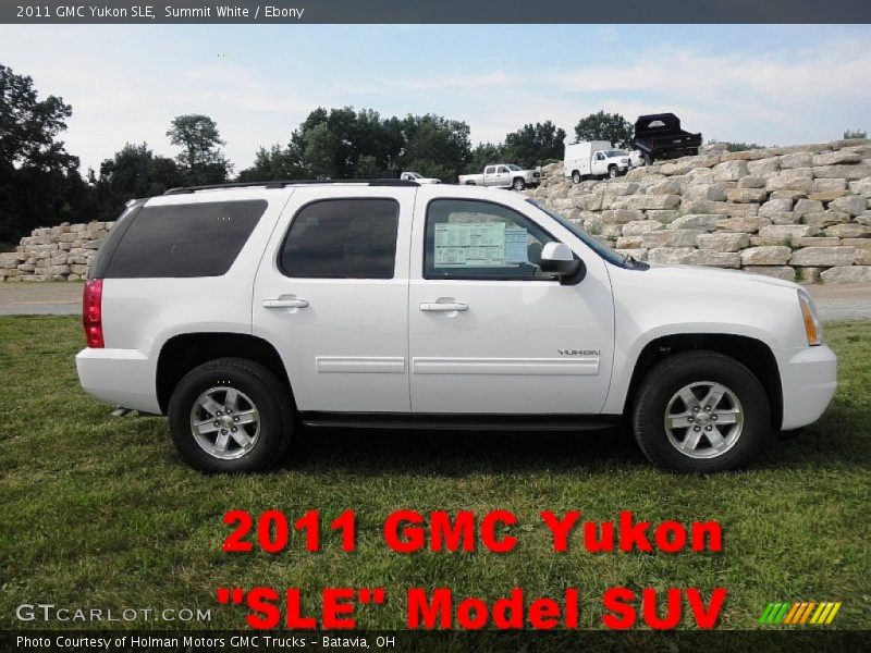 Summit White / Ebony 2011 GMC Yukon SLE