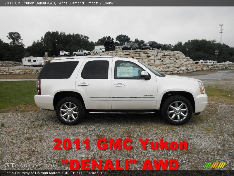 White Diamond Tintcoat / Ebony 2011 GMC Yukon Denali AWD