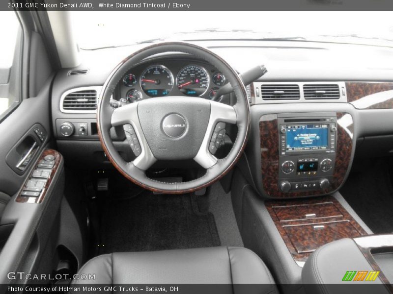 White Diamond Tintcoat / Ebony 2011 GMC Yukon Denali AWD