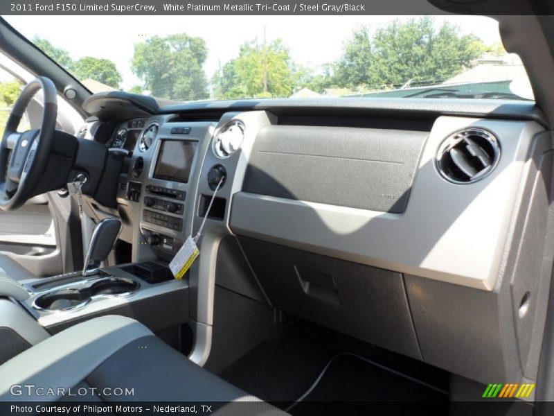 White Platinum Metallic Tri-Coat / Steel Gray/Black 2011 Ford F150 Limited SuperCrew