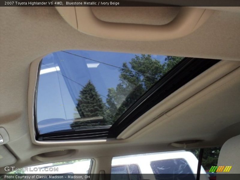 Bluestone Metallic / Ivory Beige 2007 Toyota Highlander V6 4WD