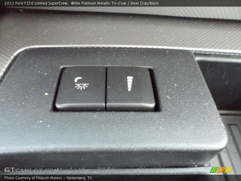 Controls of 2011 F150 Limited SuperCrew