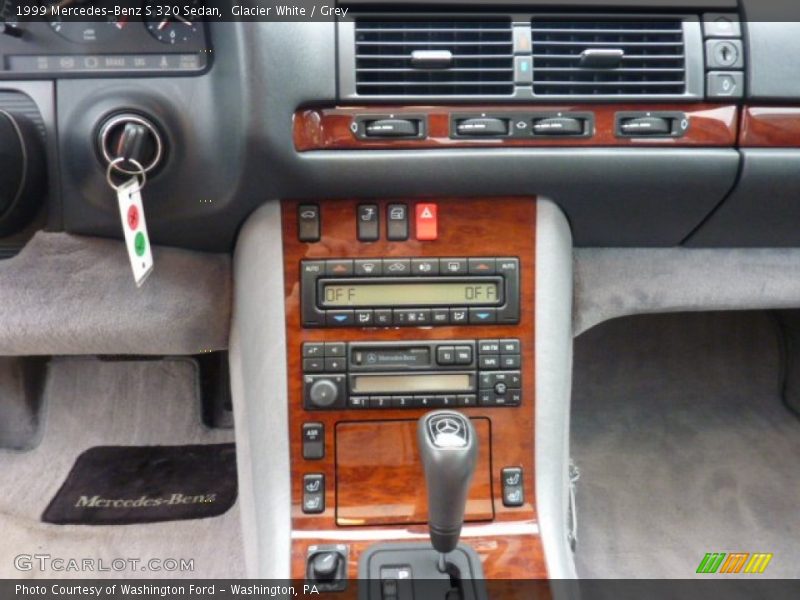 Controls of 1999 S 320 Sedan