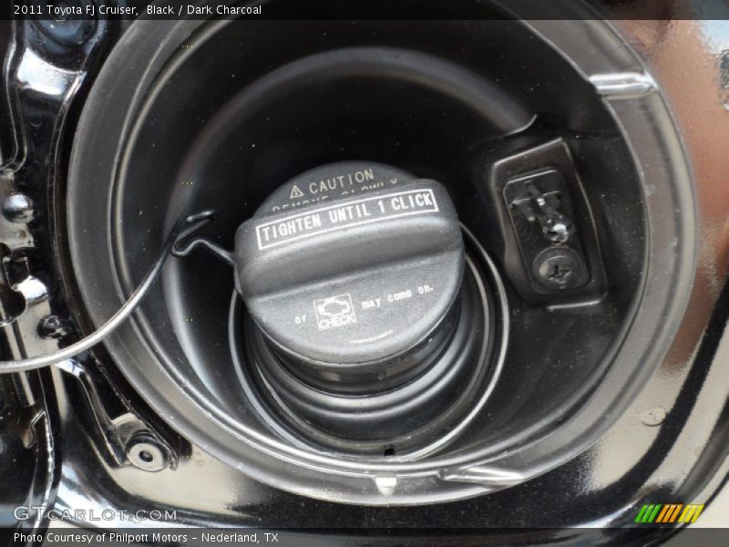 Black / Dark Charcoal 2011 Toyota FJ Cruiser
