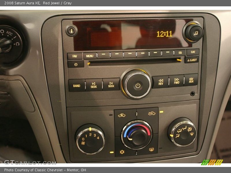 Red Jewel / Gray 2008 Saturn Aura XE