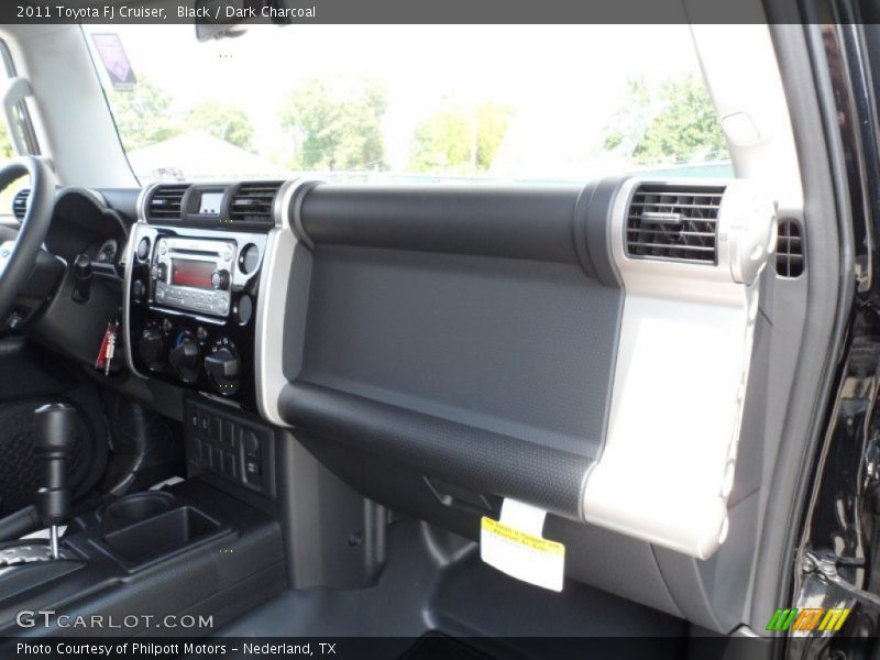 Black / Dark Charcoal 2011 Toyota FJ Cruiser