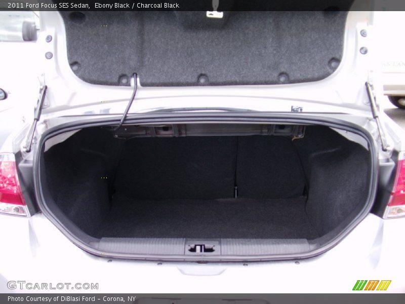 Ebony Black / Charcoal Black 2011 Ford Focus SES Sedan