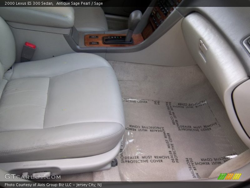 Antique Sage Pearl / Sage 2000 Lexus ES 300 Sedan