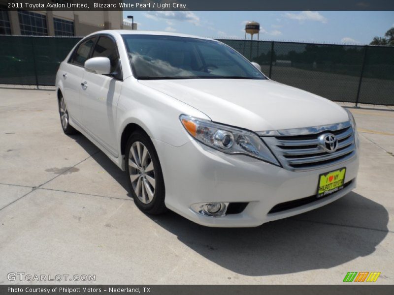 Blizzard White Pearl / Light Gray 2011 Toyota Avalon Limited