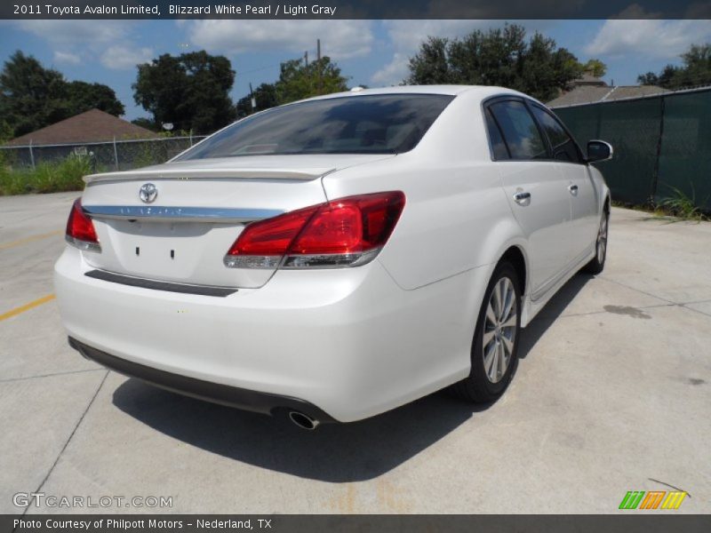 Blizzard White Pearl / Light Gray 2011 Toyota Avalon Limited