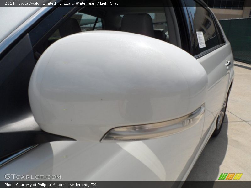 Blizzard White Pearl / Light Gray 2011 Toyota Avalon Limited