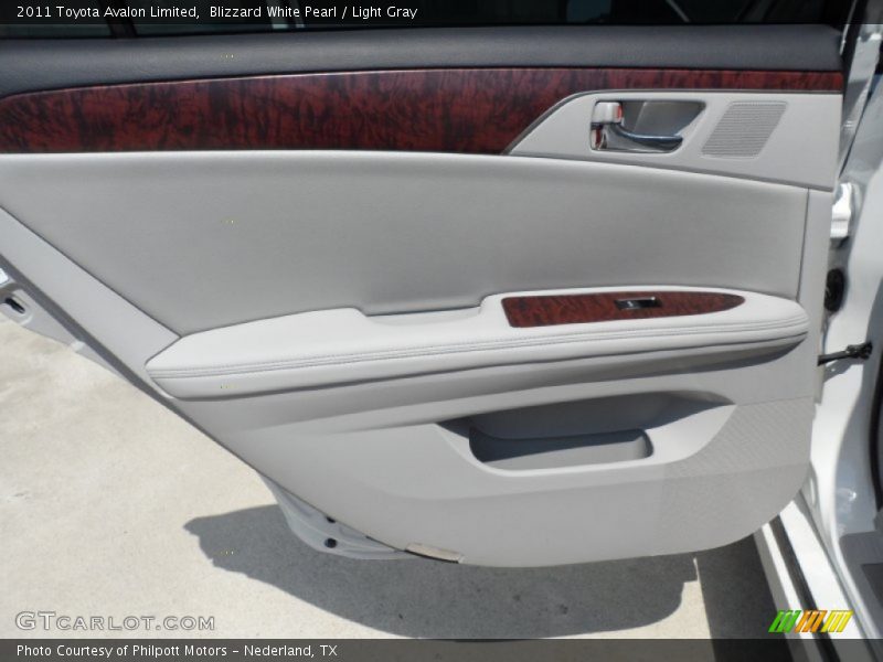 Blizzard White Pearl / Light Gray 2011 Toyota Avalon Limited