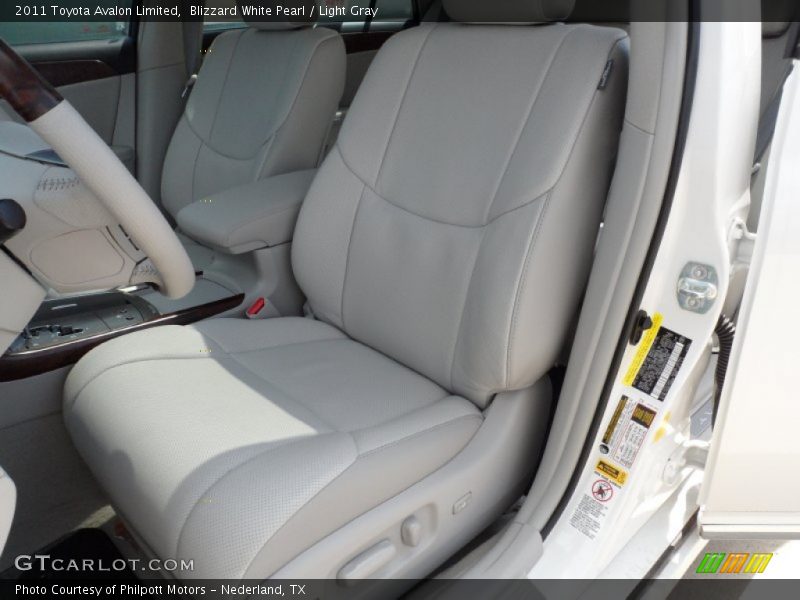 Blizzard White Pearl / Light Gray 2011 Toyota Avalon Limited