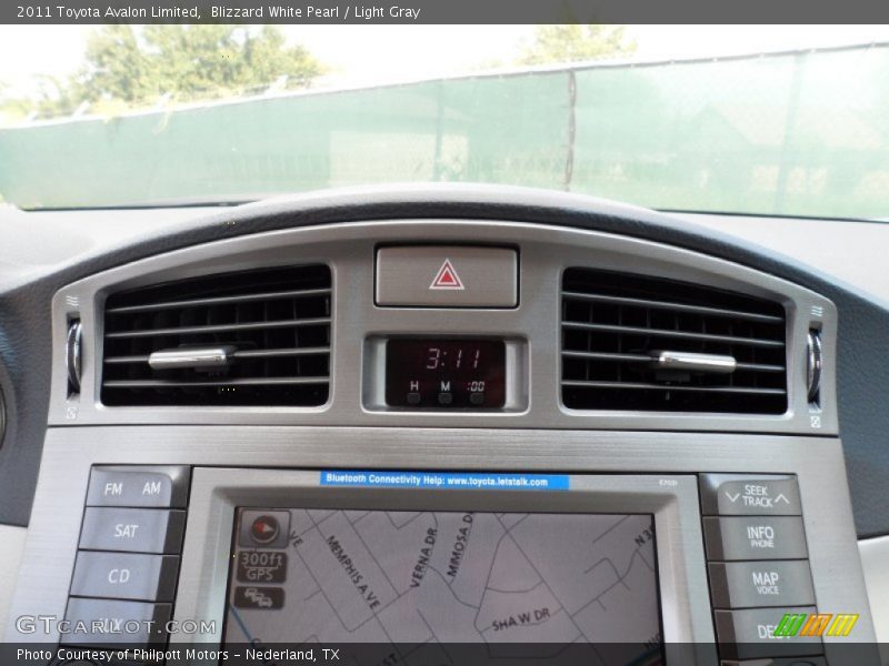 Blizzard White Pearl / Light Gray 2011 Toyota Avalon Limited