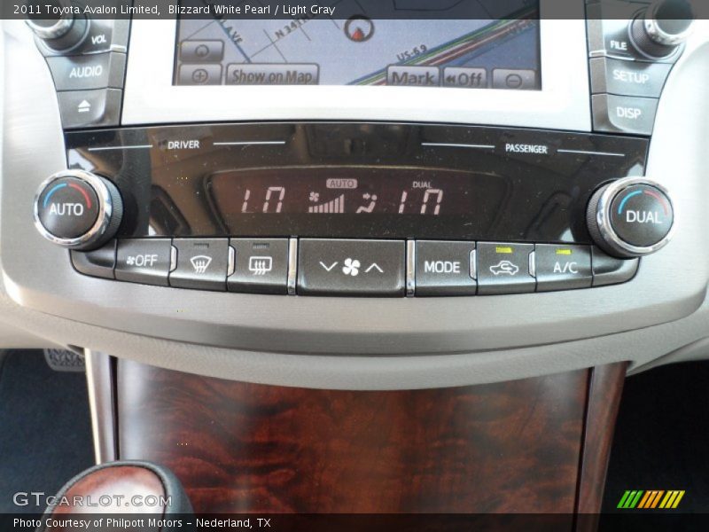Blizzard White Pearl / Light Gray 2011 Toyota Avalon Limited