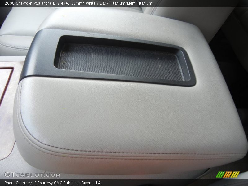 Summit White / Dark Titanium/Light Titanium 2008 Chevrolet Avalanche LTZ 4x4