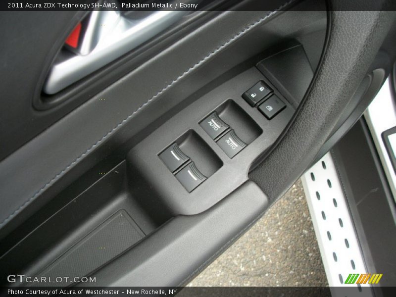 Controls of 2011 ZDX Technology SH-AWD