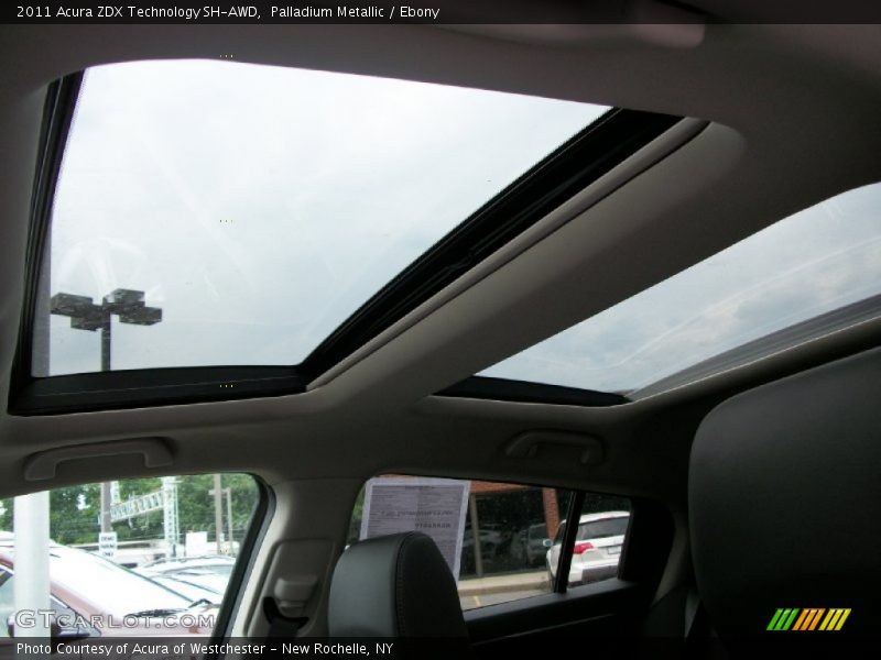 Sunroof of 2011 ZDX Technology SH-AWD