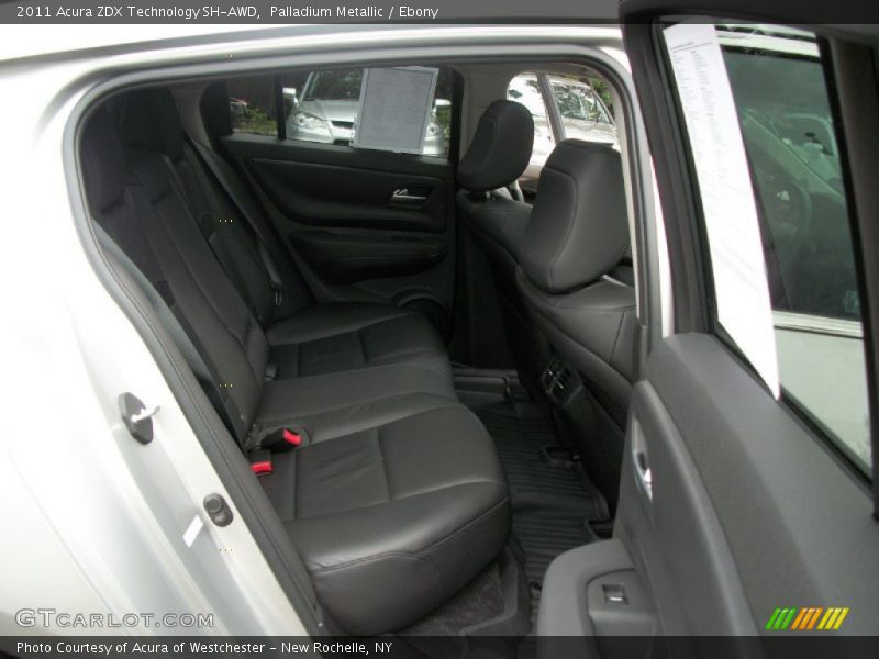  2011 ZDX Technology SH-AWD Ebony Interior