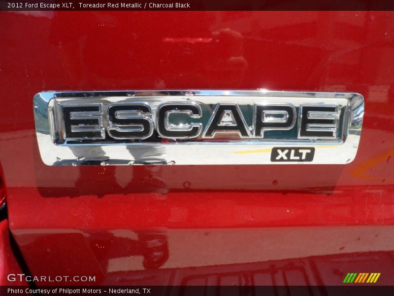  2012 Escape XLT Logo